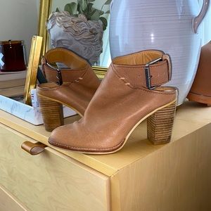 Dolce Vita Jacklyn boot